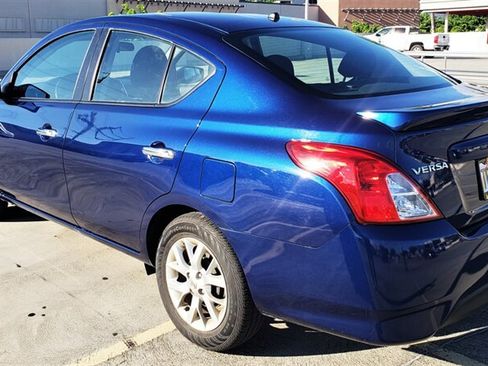 Used 2018 Nissan Versa SV w/ SV Special Edition FWD image 3
