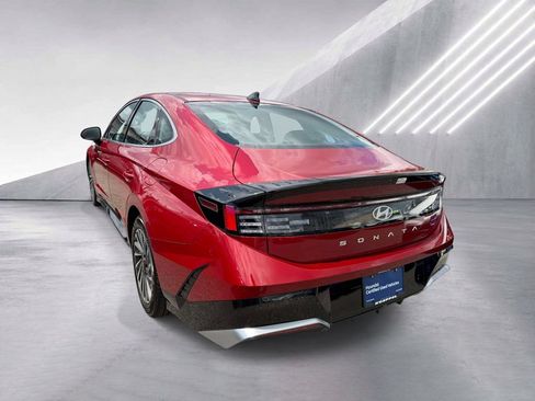 Certified 2025 Hyundai Sonata SEL FWD image 5