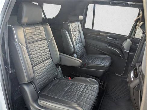 Used 2021 Cadillac Escalade ESV Sport Platinum w/ Heavy-Duty Trailer Package image 20