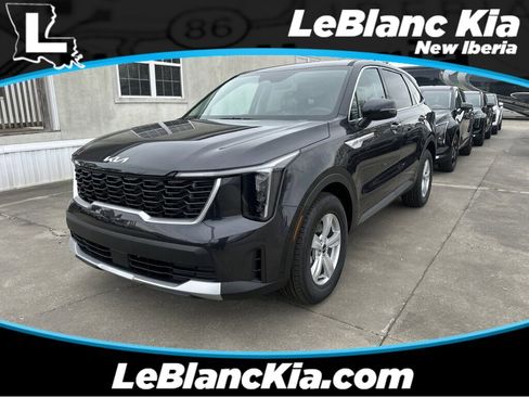 New 2026 Kia Sorento LX image 1