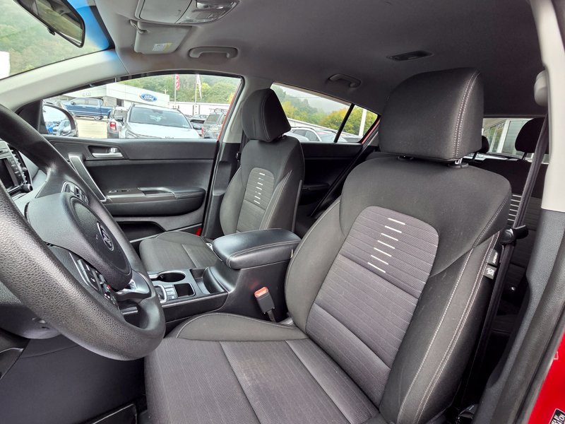Used 2018 Kia Sportage LX AWD/4WD image 24