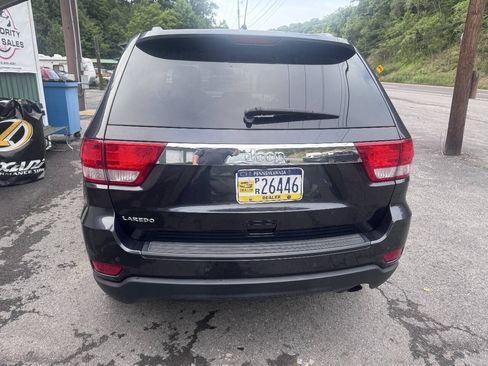 Used 2012 Jeep Grand Cherokee Laredo RWD image 6
