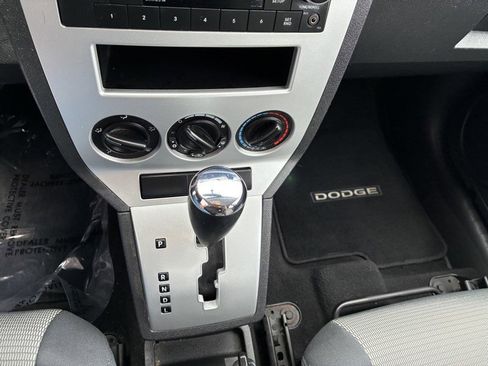 Used 2009 Dodge Caliber SXT FWD image 11