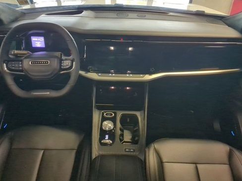 Used 2024 Jeep Wagoneer Launch Edition image 14