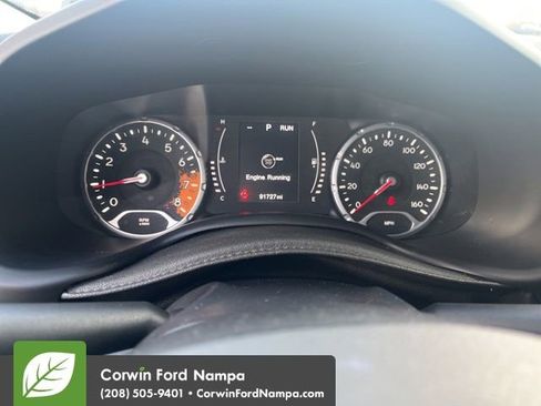 Used 2016 Jeep Renegade 75th Anniversary image 12