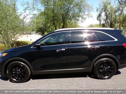 Used 2020 Kia Sorento EX FWD image 8