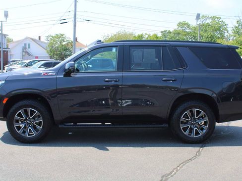Certified 2024 Chevrolet Tahoe Z71 w/ Luxury Package AWD/4WD image 4