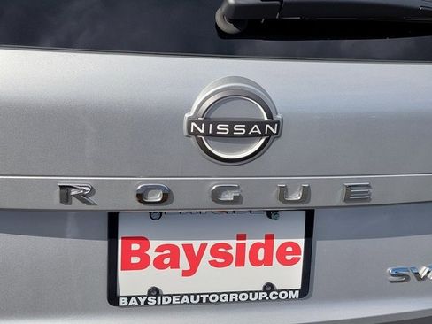 Used 2023 Nissan Rogue SV image 35