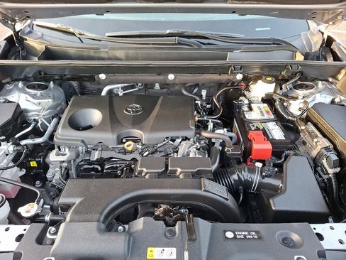 Certified 2021 Toyota RAV4 XLE image 26