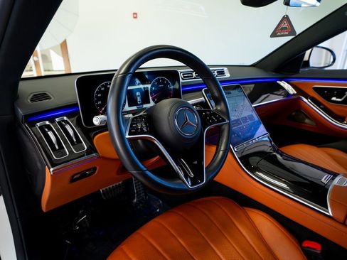 Used 2023 Mercedes-Benz S 500 4MATIC image 26