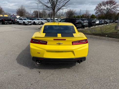 Used 2018 Chevrolet Camaro LT w/ RS Package image 4
