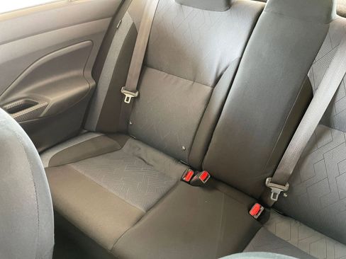 Used 2025 Nissan Versa SV FWD image 37
