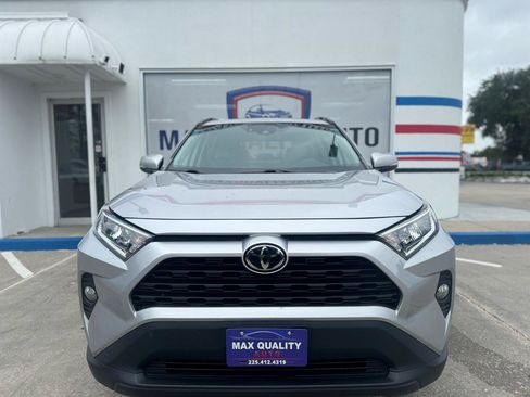 Used 2020 Toyota RAV4 XLE w/ Convenience Package AWD/4WD image 8