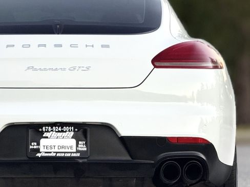 Used 2016 Porsche Panamera GTS image 16