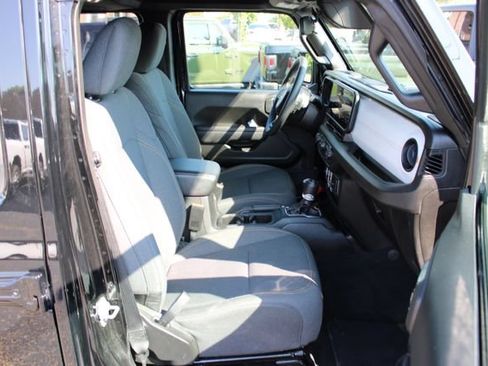 Used 2026 Jeep Wrangler Unlimited Sport AWD/4WD image 44