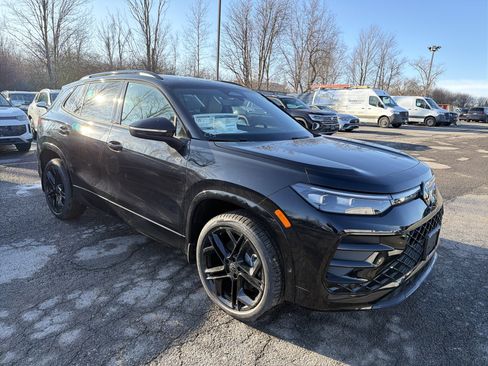 New 2026 Volkswagen Tiguan SE R-Line image 2