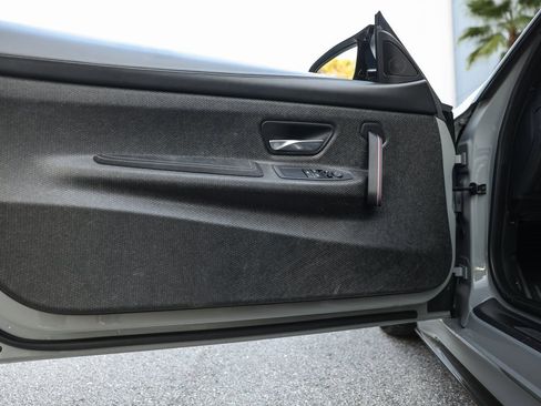 Used 2019 BMW M4 CS w/ Executive Package image 45