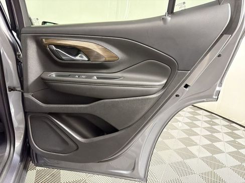 Used 2018 GMC Terrain Denali w/ Comfort Package image 14