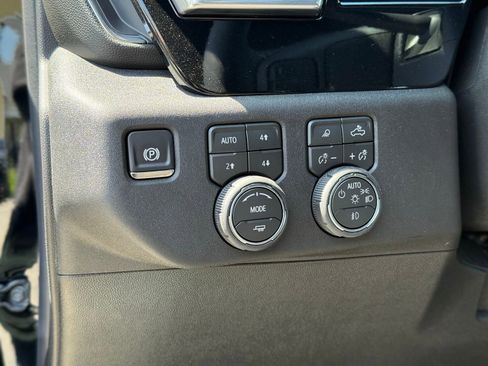 New 2026 Chevrolet Silverado 2500 High Country w/ Midnight Edition AWD/4WD image 25