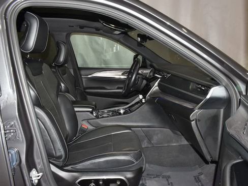 Used 2021 Jeep Grand Cherokee L Overland w/ Luxury Tech Group IV image 30