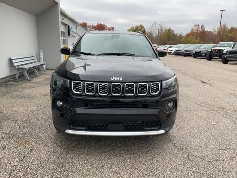 Used 2024 Jeep Compass Limited image 2