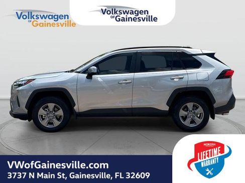 Used 2025 Toyota RAV4 XLE w/ Convenience Package FWD image 7