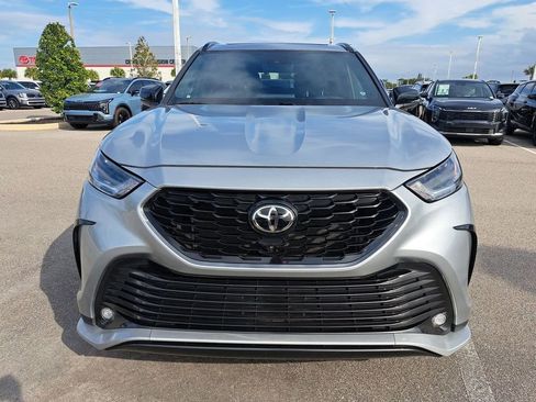 Used 2023 Toyota Highlander XSE image 9