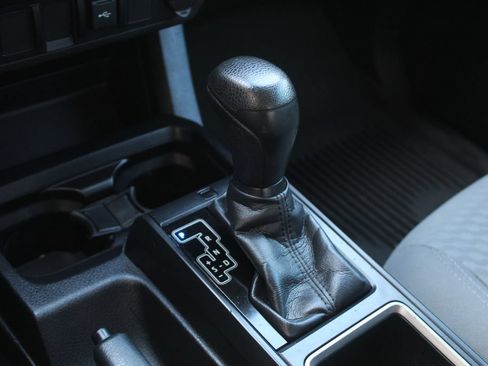 Used 2021 Toyota Tacoma SR w/ SR Convenience Package RWD image 21