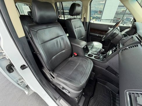 Used 2019 Ford Flex Limited AWD/4WD image 12