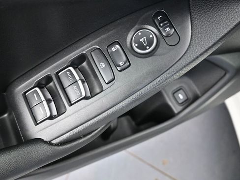 Used 2021 Honda Accord Sport image 21
