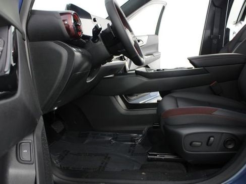 New 2026 Chevrolet Equinox RS w/ Convenience Package III image 17