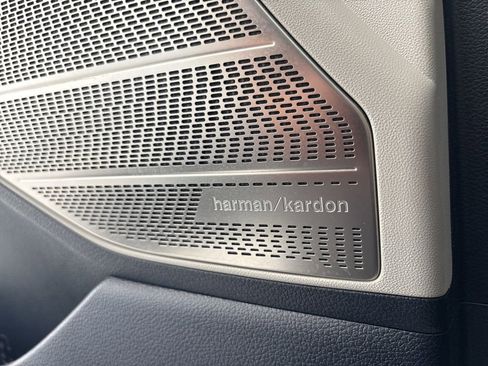 Used 2022 Hyundai Palisade Calligraphy image 37