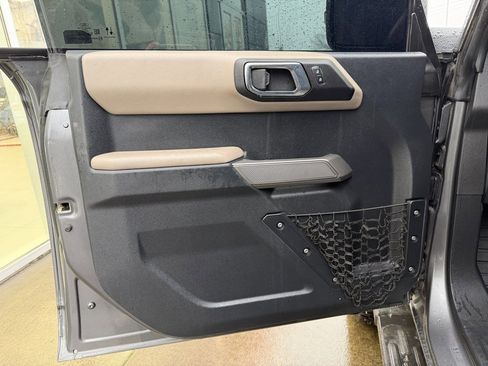 Used 2022 Ford Bronco Wildtrak image 11