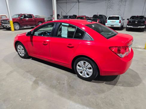 Used 2016 Chevrolet Cruze LS FWD image 7