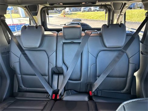 New 2025 Ford Bronco Badlands image 29