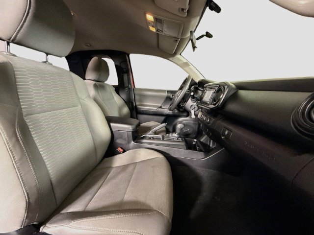 Used 2017 Toyota Tacoma SR RWD image 26