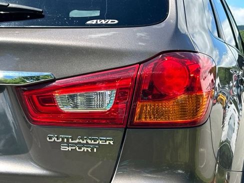 Used 2019 Mitsubishi Outlander Sport AWD image 16