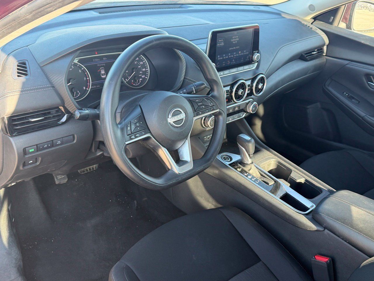 Certified 2025 Nissan Sentra SV FWD image 13