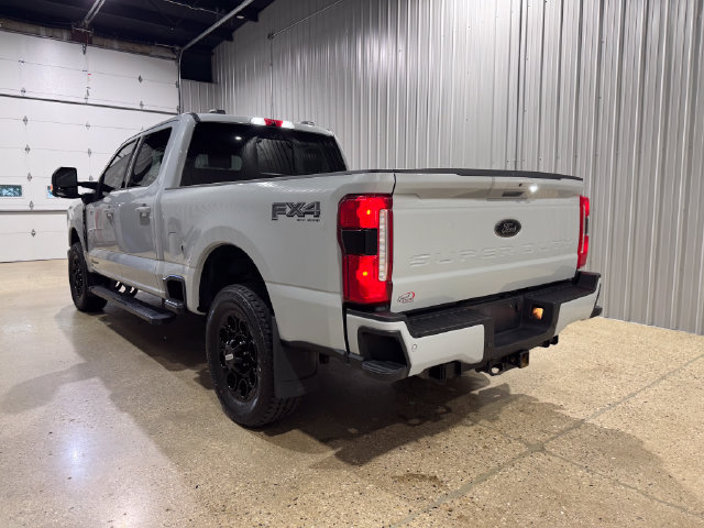 Used 2025 Ford F250 Lariat w/ Lariat Ultimate Package AWD/4WD image 6