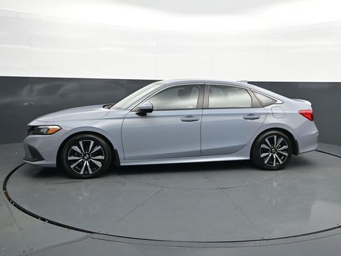 Used 2024 Honda Civic EX image 4