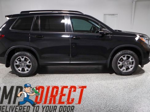 Used 2023 Honda Passport TrailSport image 6