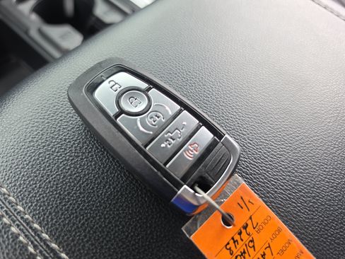 Used 2023 Ford F350 Lariat w/ Tremor Off-Road Package AWD/4WD image 35