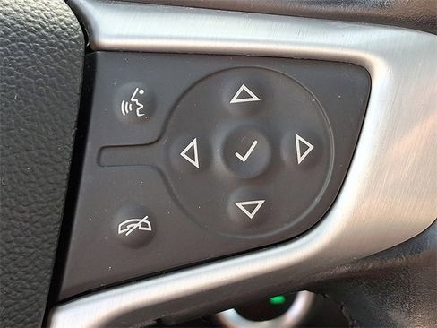 Used 2020 GMC Terrain SLE w/ Driver Convenience Package image 23