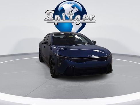 Used 2025 Kia K4 GT-Line w/ GT-Line Sunroof Package FWD image 2