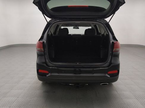 Used 2020 Kia Sorento S image 29