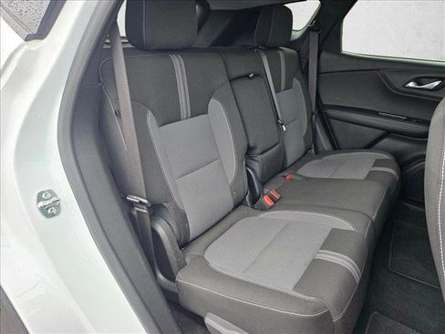 Used 2025 Chevrolet Blazer LT image 20