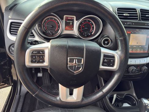Used 2018 Dodge Journey GT w/ Nav & Sun Group AWD/4WD image 17