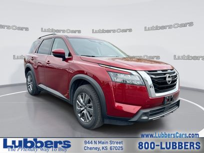 Used 2025 Nissan Pathfinder SV