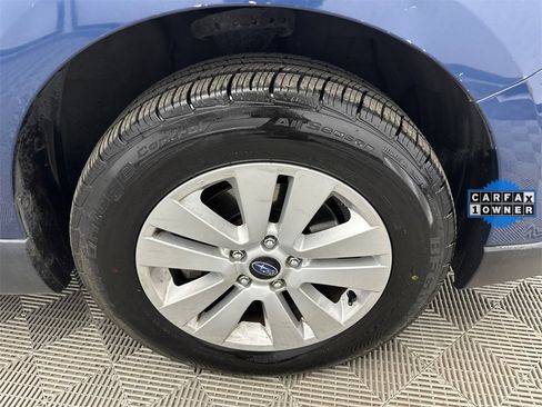 Used 2019 Subaru Outback 2.5i image 12