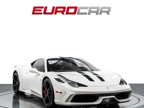 Used 2015 Ferrari 458 Speciale Coupe RWD image 7